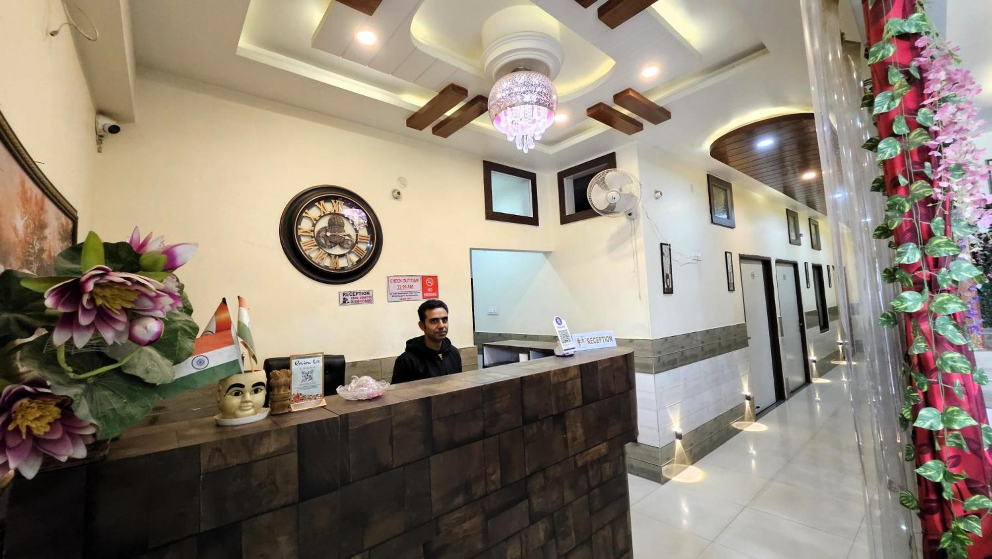 Hotel Gateway Of Kashi Varanasi Eksteriør bilde