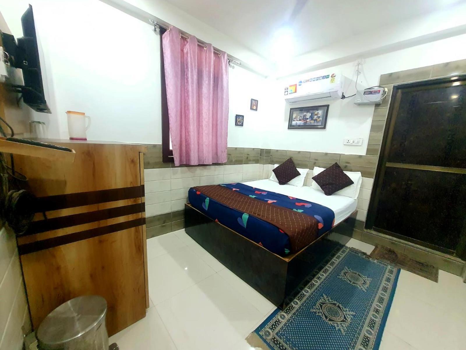 Hotel Gateway Of Kashi Varanasi Eksteriør bilde